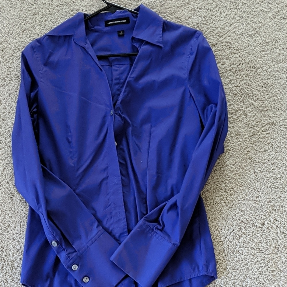 Express button down